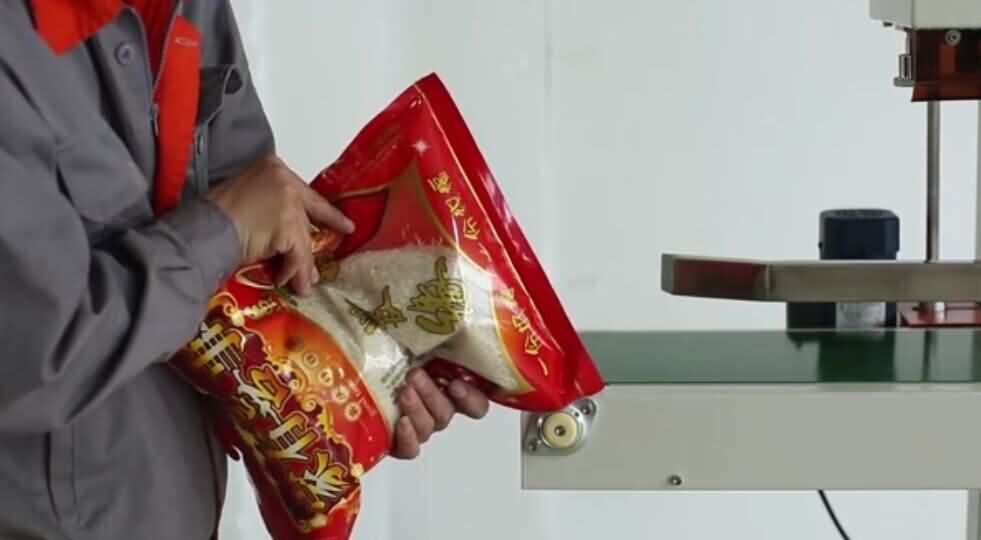 封口機操作流程