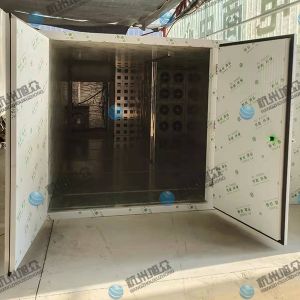 空氣能12p烘干房安裝完成，客戶烘干黃精藥材